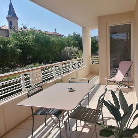 Marseille : Joli T2 Mer Et Collines + Terrasse Marselha Exterior foto