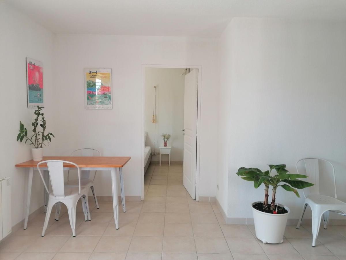 Marseille : Joli T2 Mer Et Collines + Terrasse Marselha Exterior foto