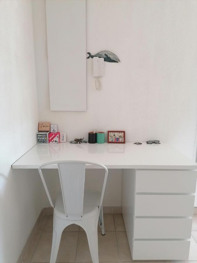 Marseille : Joli T2 Mer Et Collines + Terrasse Marselha Exterior foto